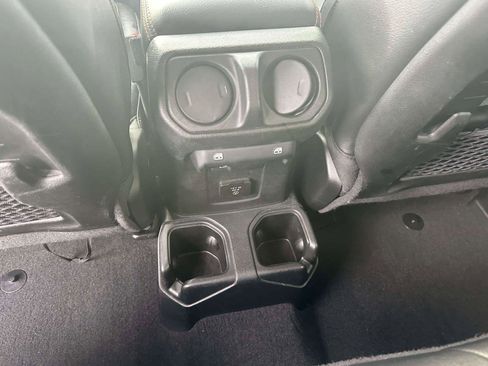 Used 2021 Jeep Gladiator Mojave image 12