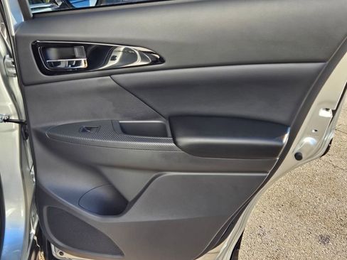 New 2026 Mitsubishi Eclipse Cross SE image 9