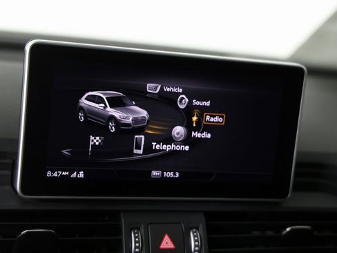 Used 2018 Audi Q5 2.0T Premium Plus image 16