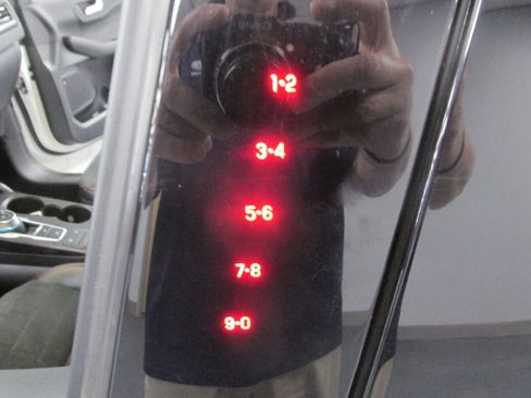 Used 2022 Ford Escape SEL w/ SEL Stealth AWD Package image 19