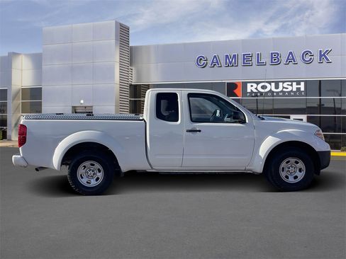Used 2019 Nissan Frontier S image 6