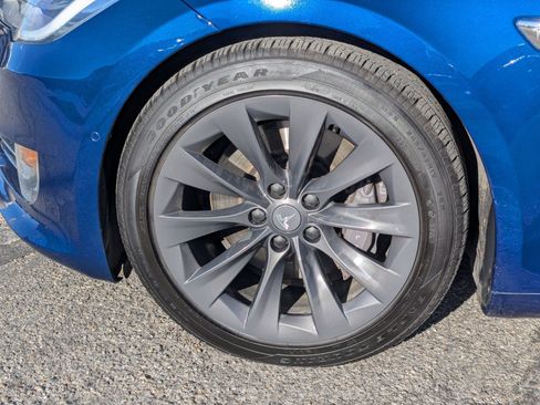 Used 2020 Tesla Model S Long Range image 13