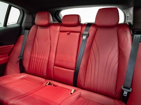 Used 2023 Maserati Grecale Modena image 21