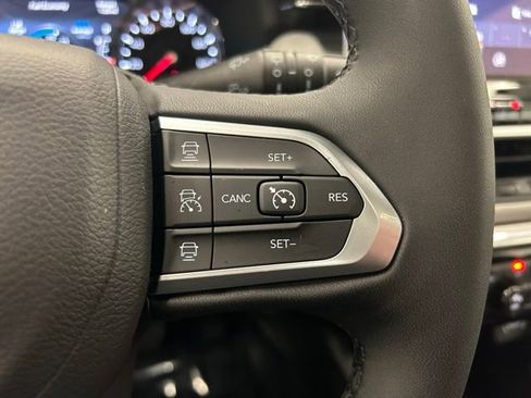 Used 2024 Jeep Compass Limited w/ Sun and Sound Group image 41