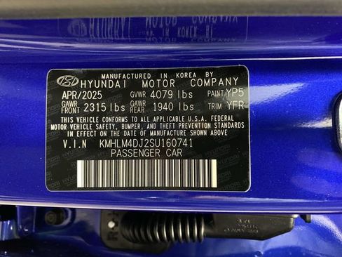 New 2025 Hyundai Elantra SEL image 35