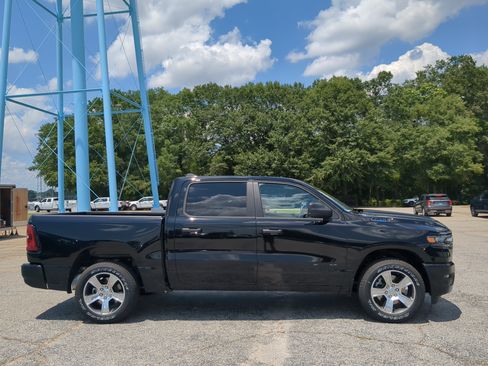 New 2026 RAM 1500 Express RWD image 2