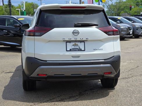 Used 2023 Nissan Rogue SL w/ SL Premium Package AWD/4WD image 12