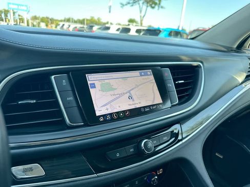 Used 2020 Buick Enclave Essence w/ Sound and Sites Package image 33