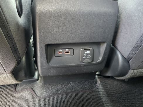 Certified 2024 Nissan Frontier SV w/ Hardbody Edition AWD/4WD image 26