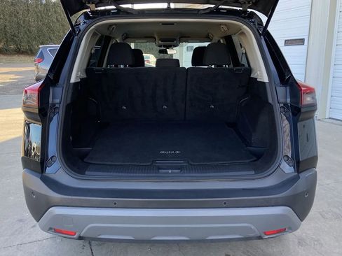 Used 2023 Nissan Rogue SV image 24