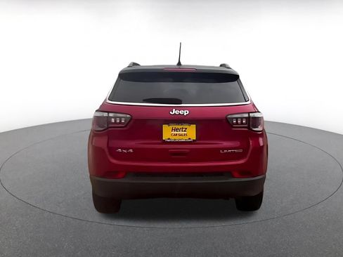 Used 2025 Jeep Compass Limited AWD/4WD image 12