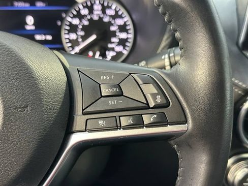 Used 2020 Nissan Sentra SV FWD image 39