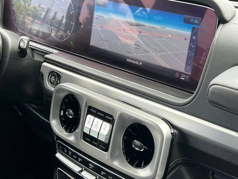 Used 2021 Mercedes-Benz G 550 w/ AMG Line image 39