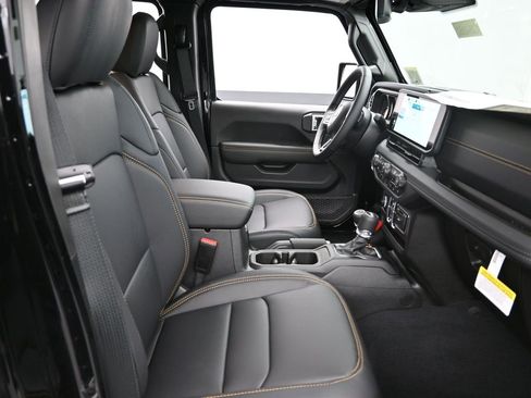 New 2025 Jeep Wrangler Sahara image 19