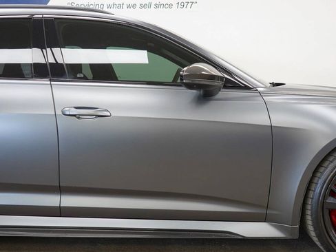 Used 2022 Audi RS 6 AWD/4WD image 17