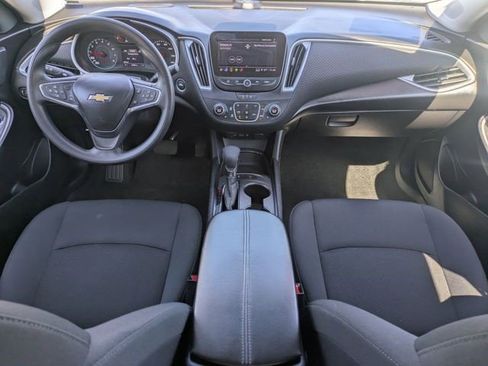 Certified 2025 Chevrolet Malibu LT image 15
