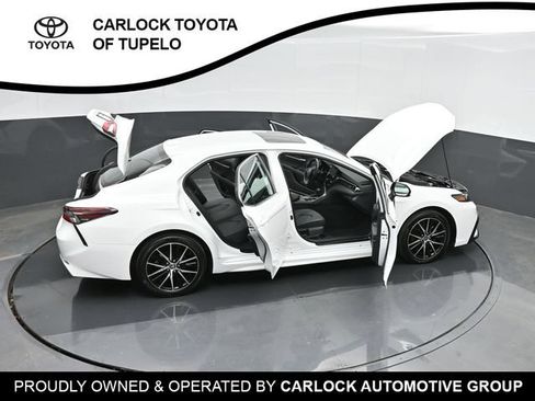 Used 2024 Toyota Camry SE w/ Convenience Package FWD image 46