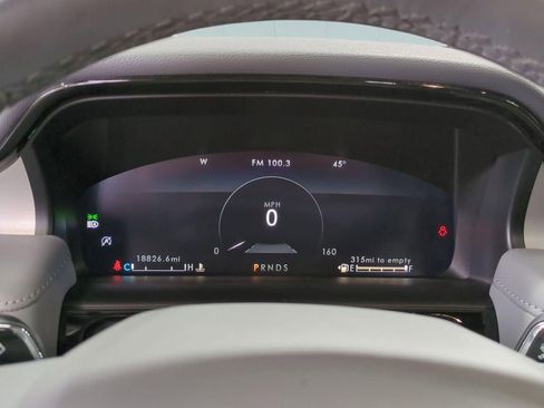 Certified 2021 Lincoln Nautilus Reserve w/ Equipment Group 201A image 18