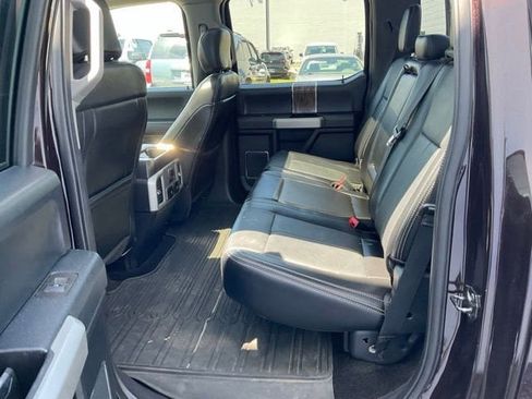 Used 2018 Ford F150 Lariat w/ Equipment Group 502A Luxury AWD/4WD image 27