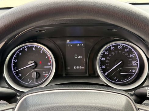Used 2021 Toyota Camry LE FWD image 28