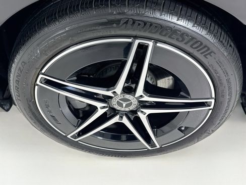 Used 2024 Mercedes-Benz C 300 Sedan image 34