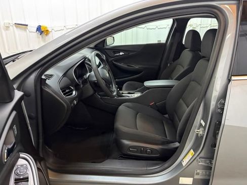 Used 2023 Chevrolet Malibu LT FWD image 24