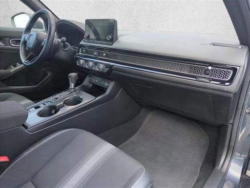 Used 2023 Honda Civic Sport image 25