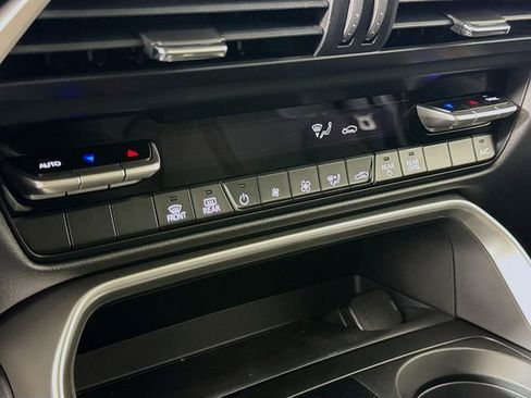 New 2026 MAZDA CX-70 SC AWD/4WD image 16