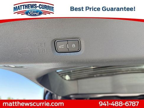 New 2025 Ford Expedition Active image 15