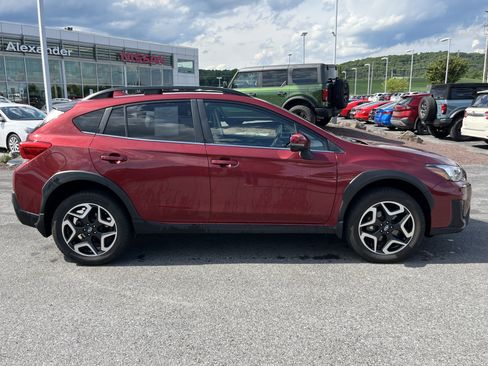Used 2019 Subaru Crosstrek 2.0i Limited w/ Moonroof Package w/Navigation AWD/4WD image 2