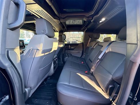New 2025 GMC Hummer EV 3X image 4