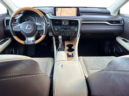 Used 2018 Lexus RX 350L FWD image 16