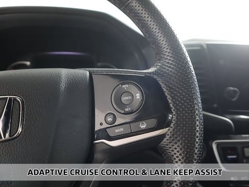 Used 2024 Honda Passport Black Edition image 4