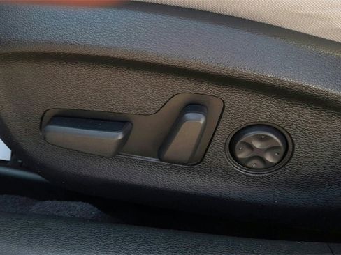 Used 2017 Hyundai Sonata Plug-In Hybrid image 18