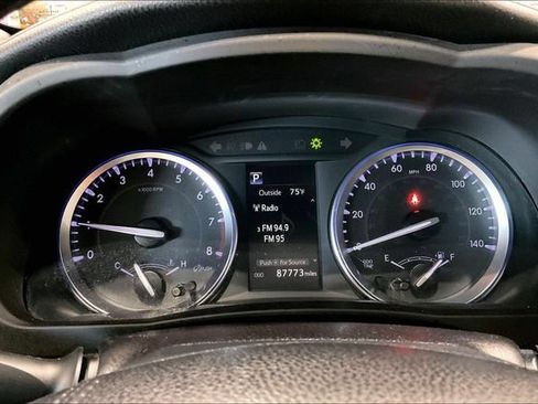 Used 2019 Toyota Highlander Limited AWD/4WD image 22