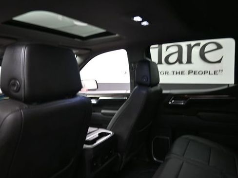 Used 2023 Chevrolet Silverado 1500 RST w/ Convenience Package II AWD/4WD image 24