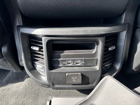 Used 2024 RAM 1500 Laramie AWD/4WD image 35