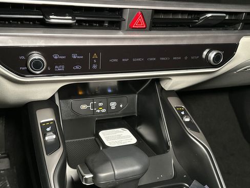 New 2026 Kia Sorento S image 24