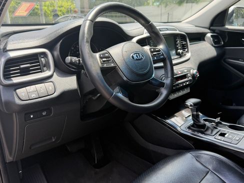 Used 2019 Kia Sorento EX w/ EX Touring Package FWD image 22