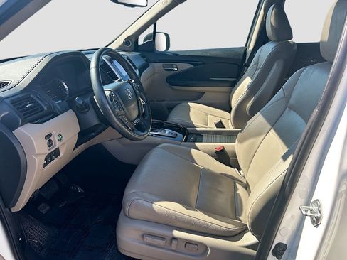 Used 2016 Honda Pilot Elite image 22