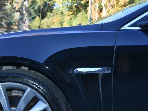 Used 2013 Jaguar XF 3.0 image 12