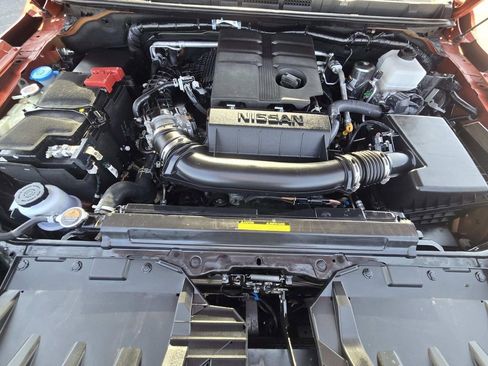 Used 2025 Nissan Frontier PRO-4X w/ Pro Convenience Package AWD/4WD image 20