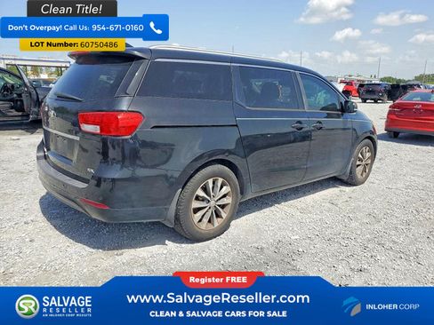 Used 2016 Kia Sedona SX FWD image 4