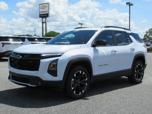 New 2026 Chevrolet Equinox RS image 3