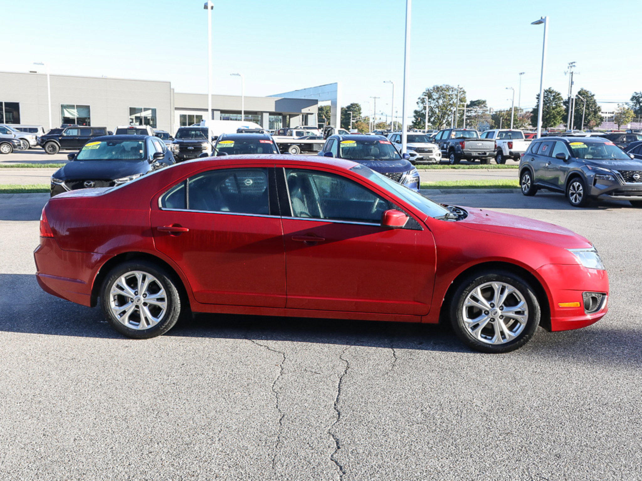 Used 2012 Ford Fusion SE FWD image 8