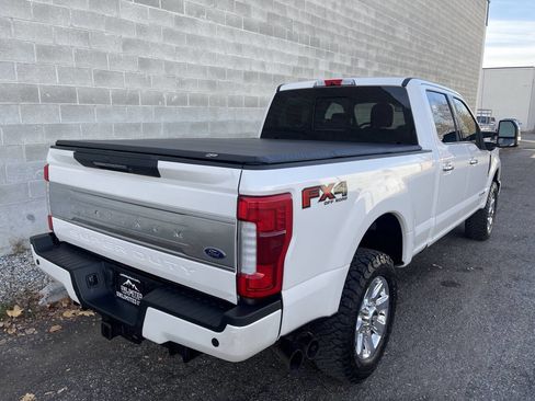 Used 2018 Ford F250 Platinum w/ Platinum Ultimate Package image 4