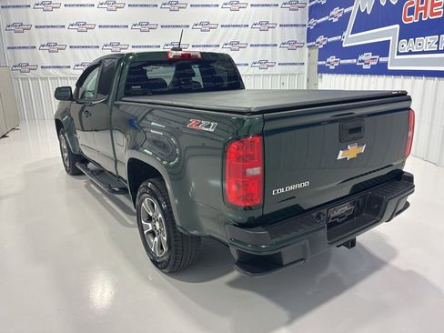 Used 2015 Chevrolet Colorado Z71 AWD/4WD image 4