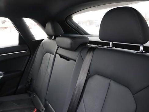 Used 2020 Audi Q3 2.0T Premium w/ Convenience Package image 15