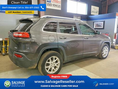 Used 2014 Jeep Cherokee Latitude w/ Comfort/Convenience Group image 4
