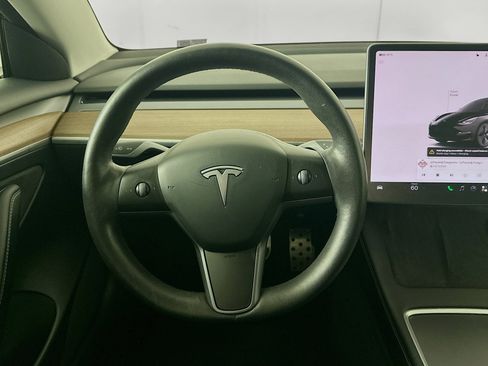 Used 2023 Tesla Model 3 Standard Range RWD image 17